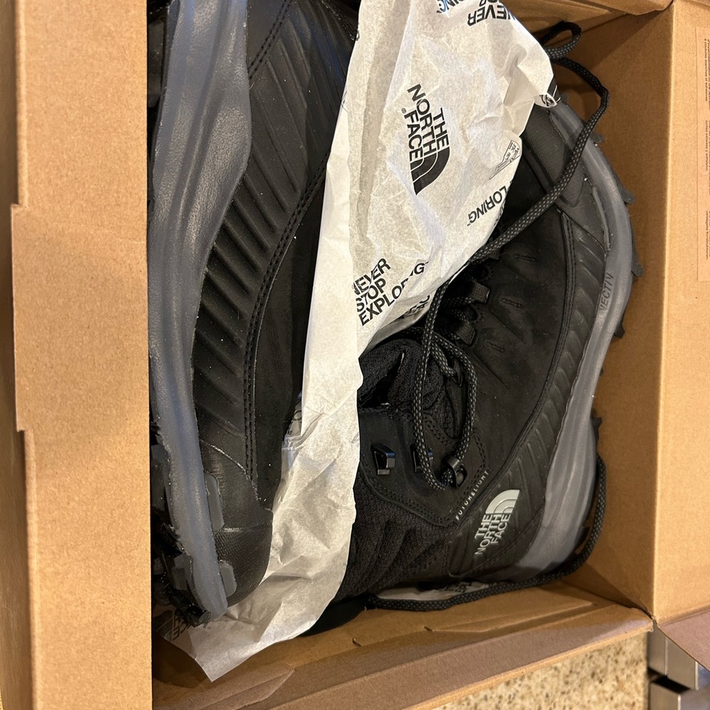 The North Face waterproof Vectiv Black Men's Boots